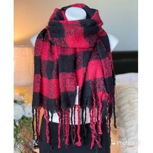 Red Plaid Textured Knit Scarfs